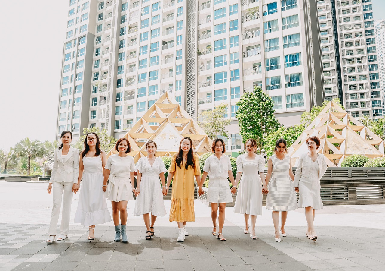 微信号买卖渠道：99游戏平台代理